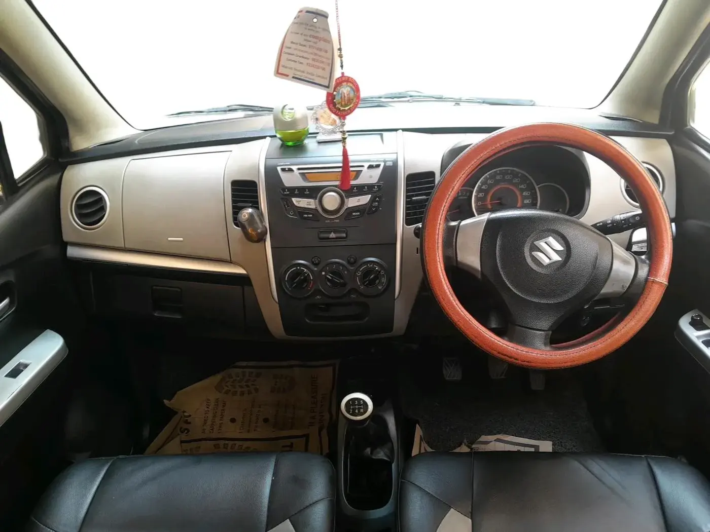 2013 Maruti Wagon R 1.0 VXI, Petrol, Manual, 83,417 km, interior