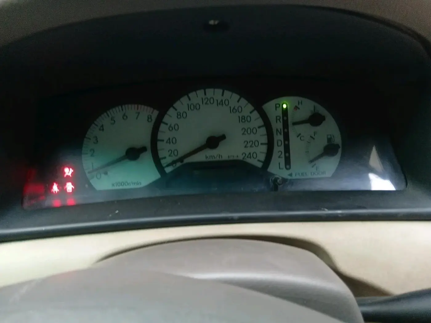 2004 Toyota Corolla H3 G 1.8, Petrol, Automatic, 77,265 km, interior