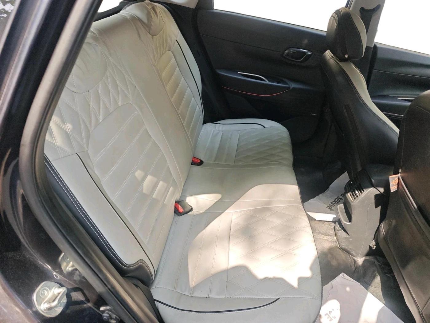 2023 Hyundai NEW I20 ASTA 1.2 MT, Petrol, Manual, 51,677 km, interior