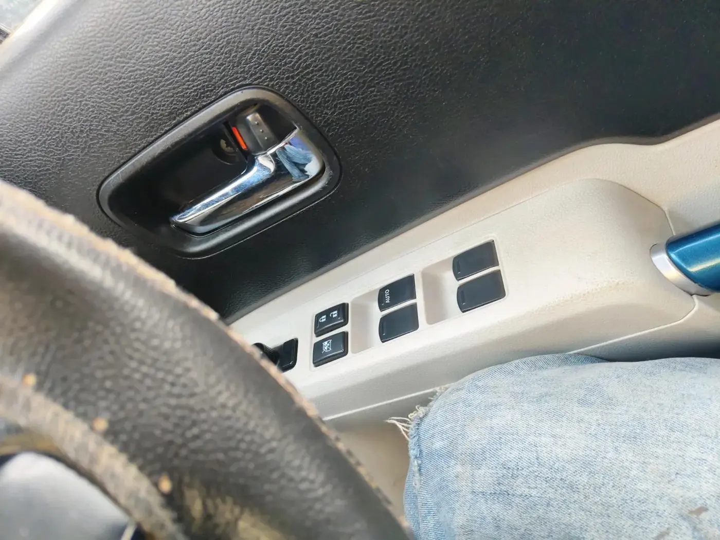 2017 Maruti IGNIS ZETA 1.2, Petrol, Manual, 74,379 km, interior