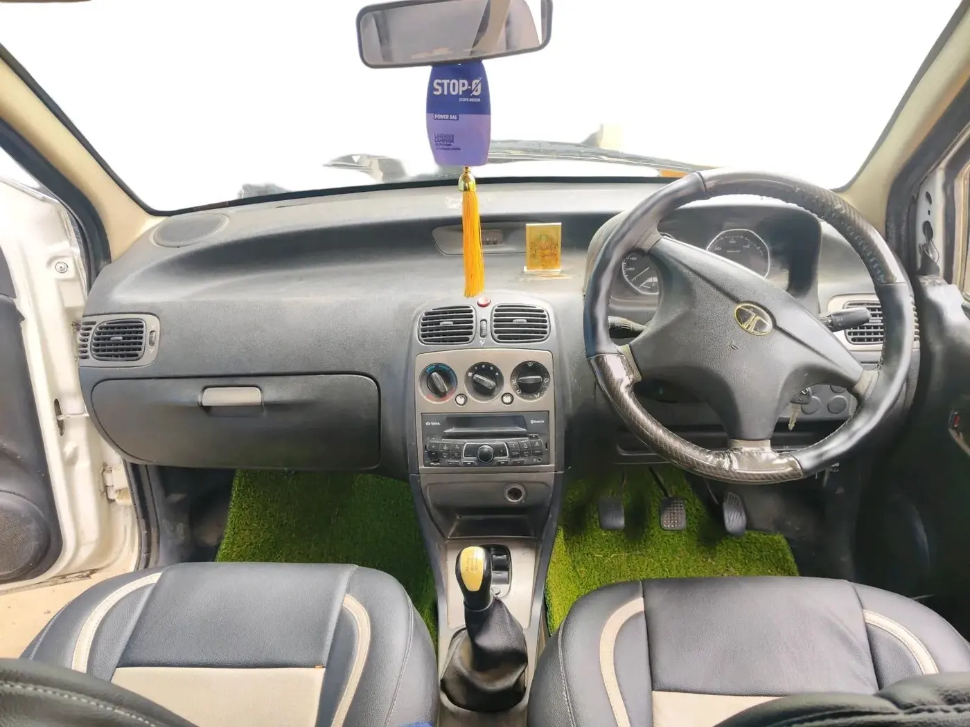 2015 Tata Indigo ECS LX TDI, Diesel, Manual, 69,389 km, interior