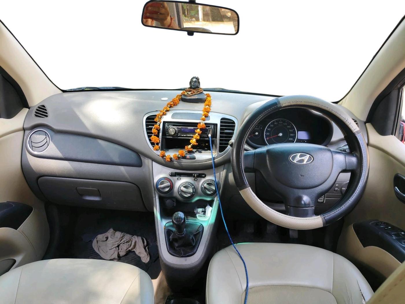 2011 Hyundai i10 MAGNA 1.2, Petrol, Manual, 73,831 km, interior