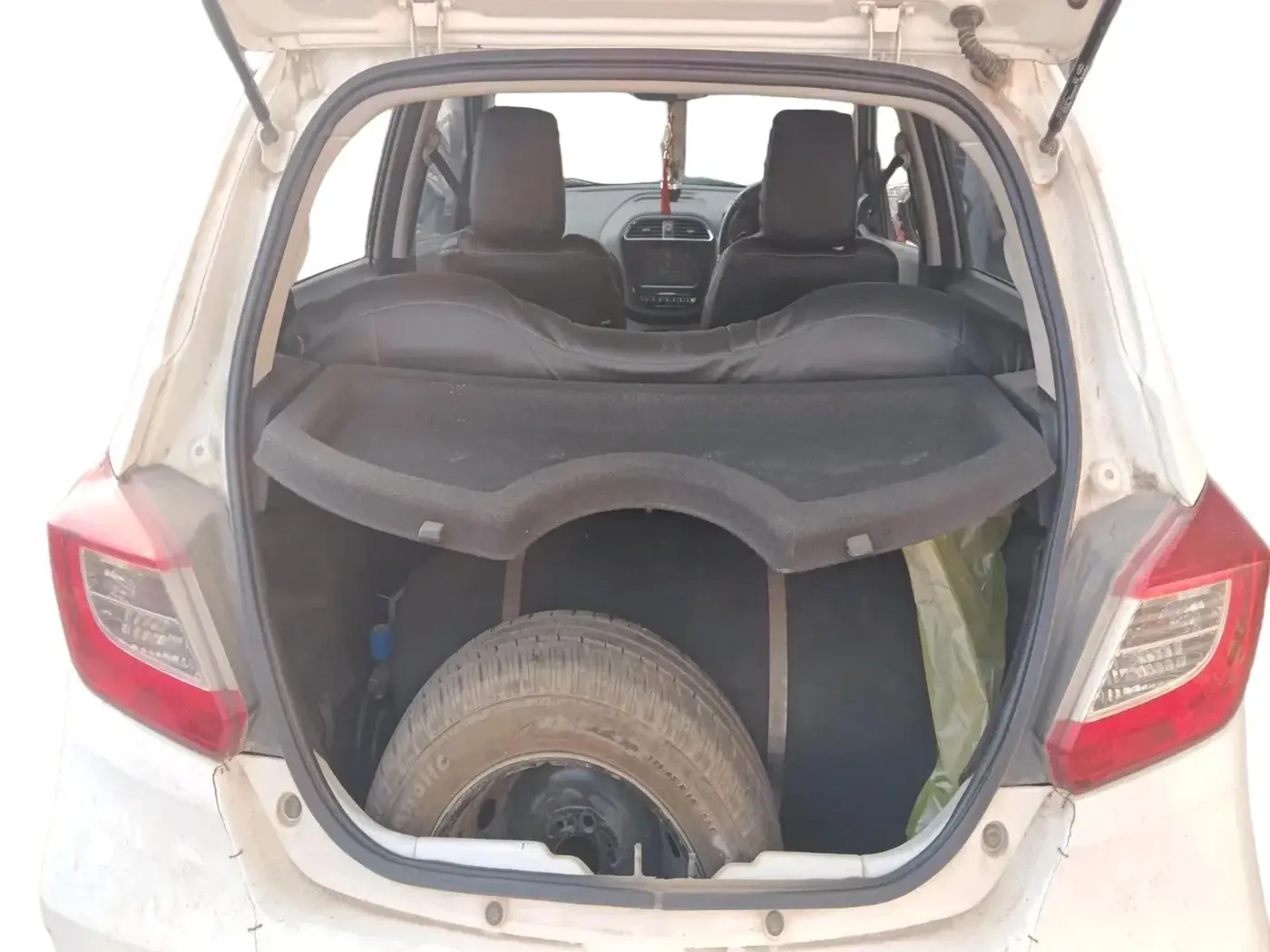 2019 Tata Tiago XZ PLUS PETROL, CNG, Manual, 73,000 km, exterior