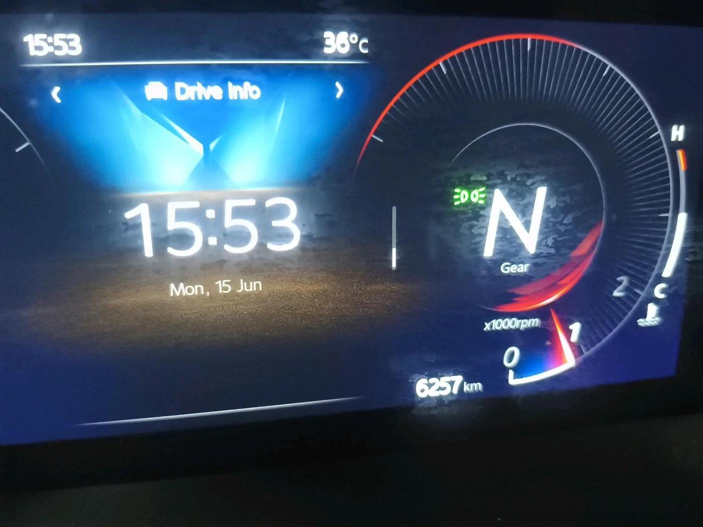 2024 Mahindra XUV 3XO AX5 1.2 L TCMPFi, Petrol, Manual, 6,257 km, interior