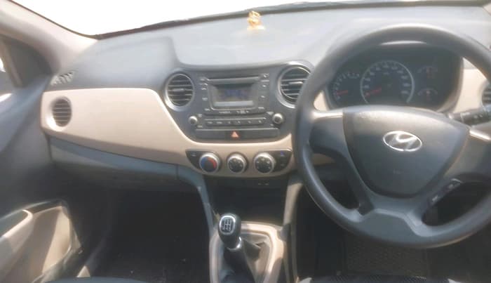 2014 Hyundai Grand i10 SPORTZ 1.2 KAPPA VTVT, Petrol, Manual, 40,328 km, interior
