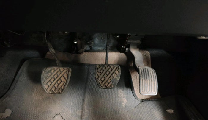 2014 Nissan Micra Active XV, Petrol, Manual, 59,159 km, interior