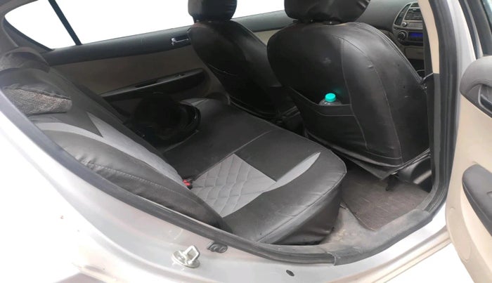 2012 Hyundai i20 SPORTZ 1.2, Petrol, Manual, 95,990 km, interior