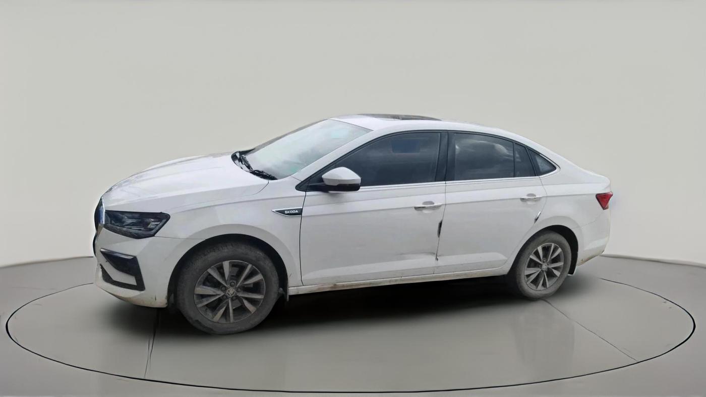 2022 Skoda SLAVIA STYLE 1.5L TSI MT, Petrol, Manual, 71,847 km, exterior