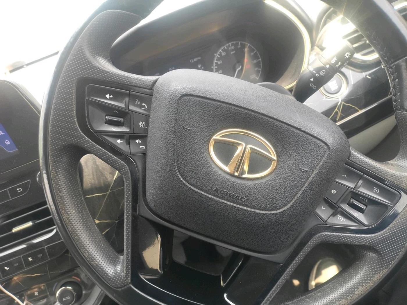 2021 Tata Safari XZ PLUS, Diesel, Manual, 34,311 km, interior