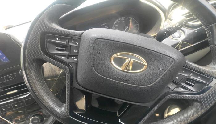 2021 Tata Safari XZ PLUS, Diesel, Manual, 34,311 km, interior