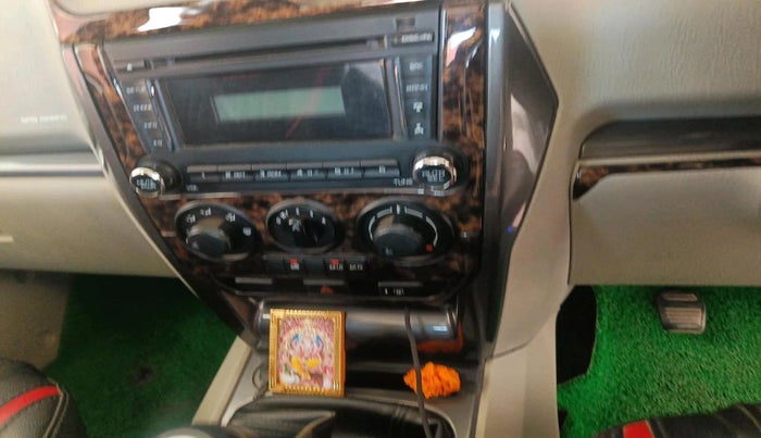 2018 Mahindra Scorpio S7, Diesel, Manual, 1,17,742 km, interior