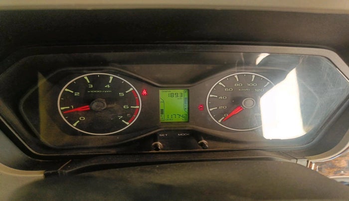 2018 Mahindra Scorpio S7, Diesel, Manual, 1,17,742 km, interior