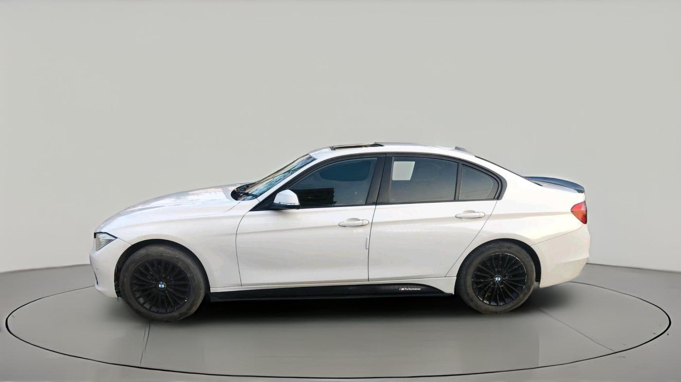 2013 BMW 3 Series 320d, Diesel, Automatic, 1,55,001 km, exterior