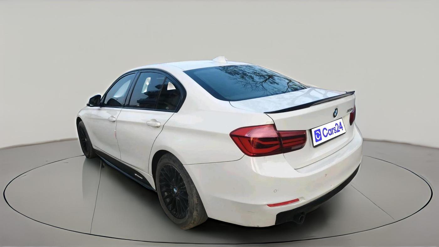 2013 BMW 3 Series 320d, Diesel, Automatic, 1,55,001 km, exterior