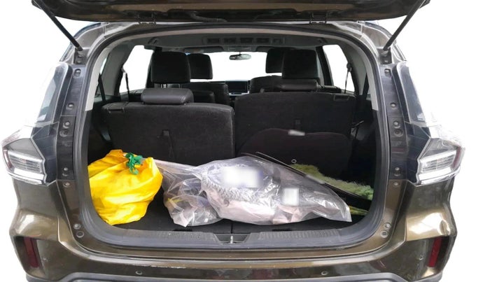 2023 Maruti XL6 ALPHA PLUS AT, Petrol, Automatic, 18,384 km, exterior