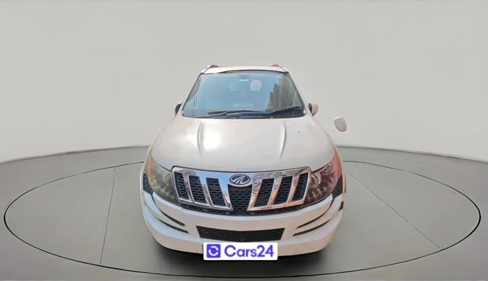 2014 Mahindra XUV500 W8, Diesel, Manual, 1,24,615 km, exterior