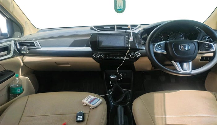 2022 Honda Amaze 1.2L I-VTEC VX, Petrol, Manual, 17,444 km, interior