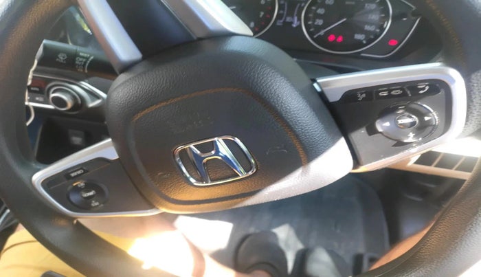 2022 Honda Amaze 1.2L I-VTEC VX, Petrol, Manual, 17,444 km, interior