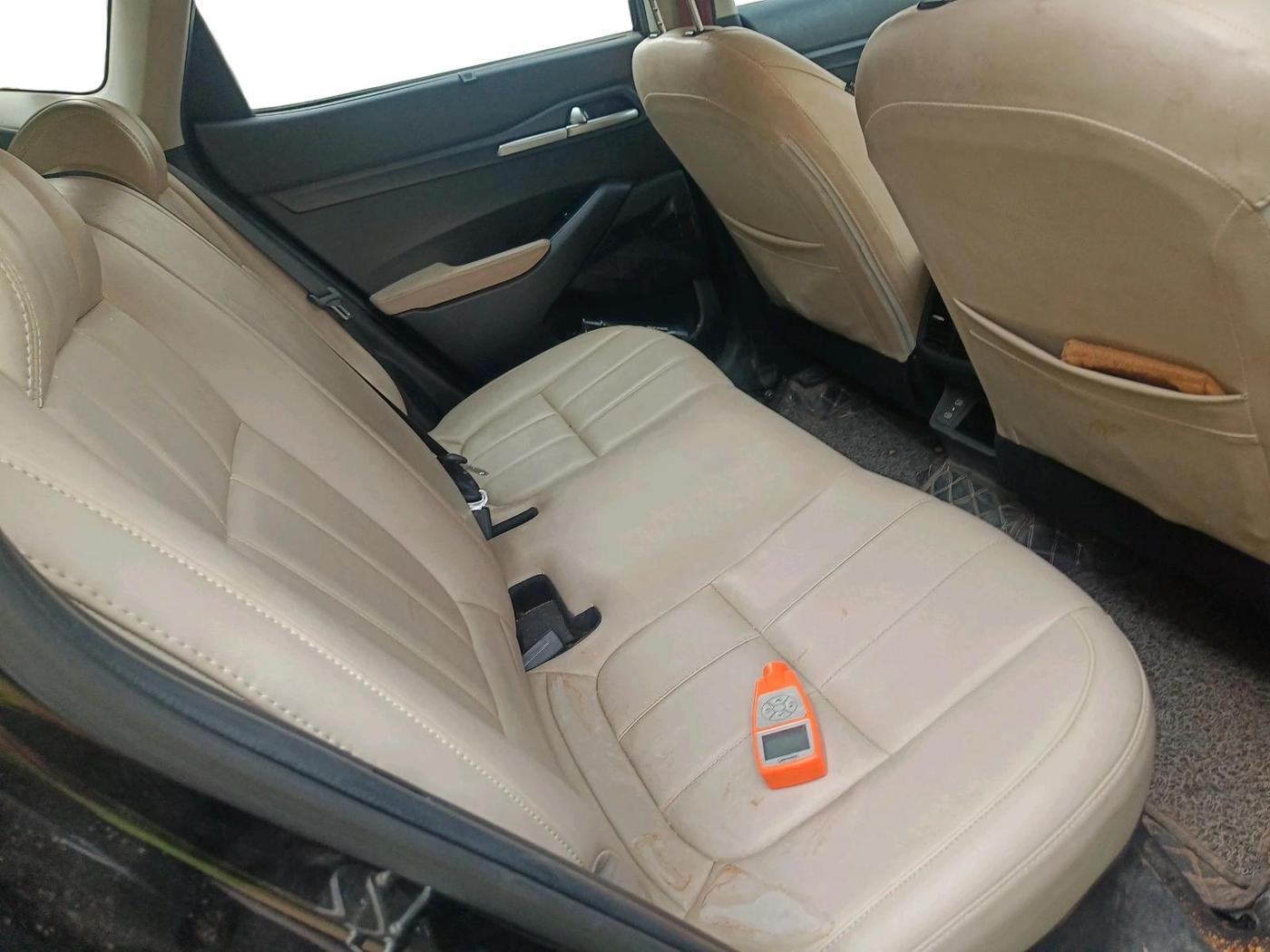 2024 KIA SELTOS  HTK 1.5 PETROL MT, Petrol, Manual, 15,564 km, interior