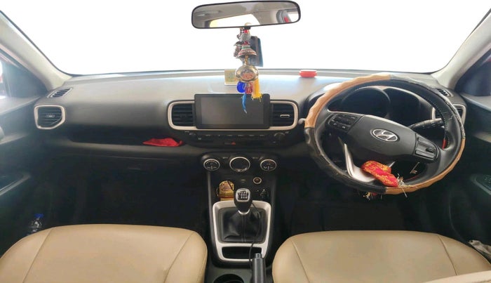 2021 Hyundai VENUE SX 1.0 TURBO, Petrol, Manual, 81,156 km, interior