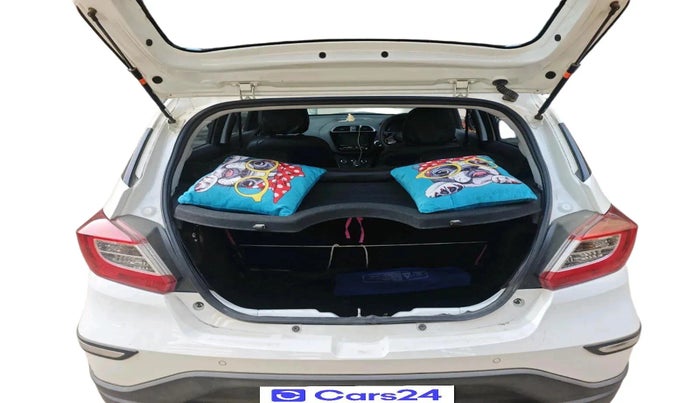 2022 Tata TIAGO NRG XZ AMT, Petrol, Automatic, 6,741 km, exterior