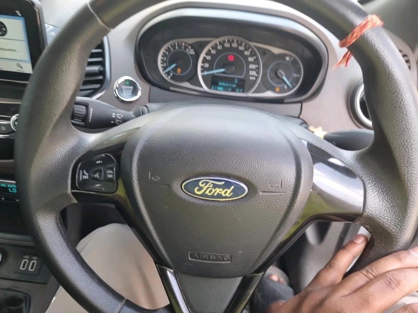 2018 Ford FREESTYLE TITANIUM 1.2 PETROL, Petrol, Manual, 31,363 km, interior