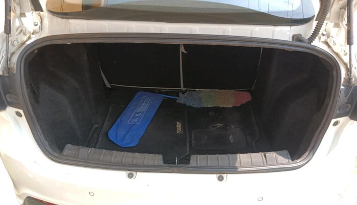 2023 Tata TIGOR XM PETROL, Petrol, Manual, 42,075 km, exterior