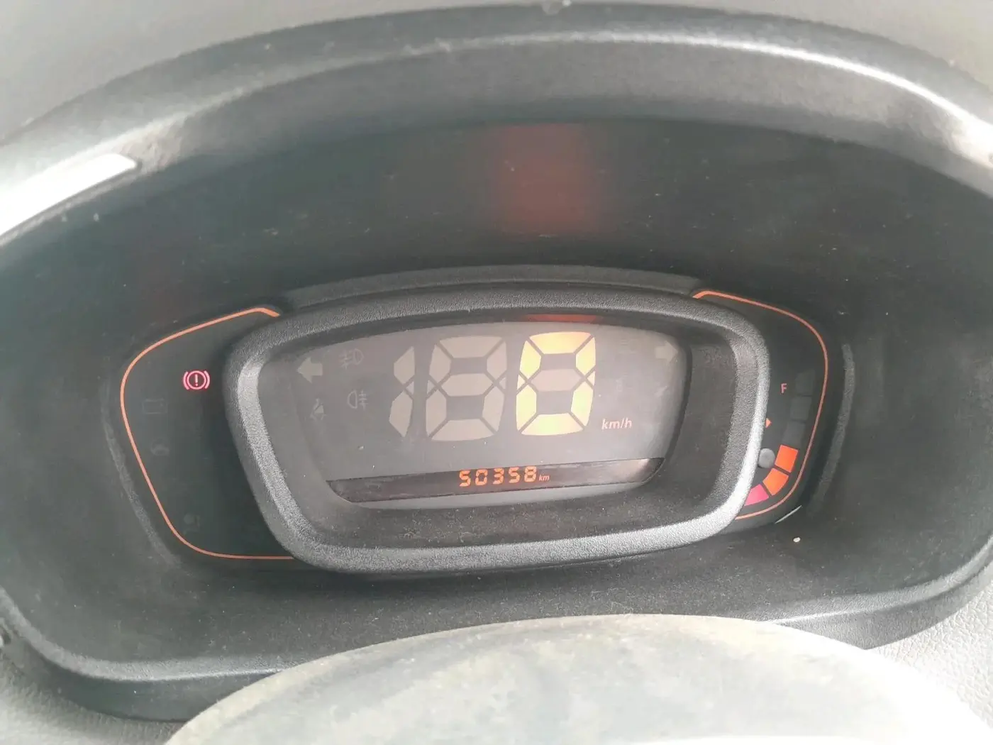 2016 Renault Kwid RXT 0.8, Petrol, Manual, 50,358 km, interior
