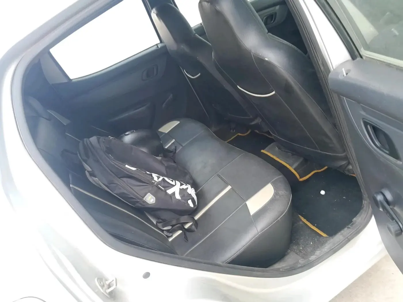 2016 Renault Kwid RXT 0.8, Petrol, Manual, 50,358 km, interior