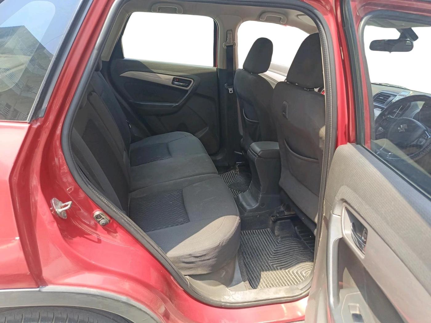 2017 Maruti Vitara Brezza ZDI PLUS, Diesel, Manual, 1,05,849 km, interior