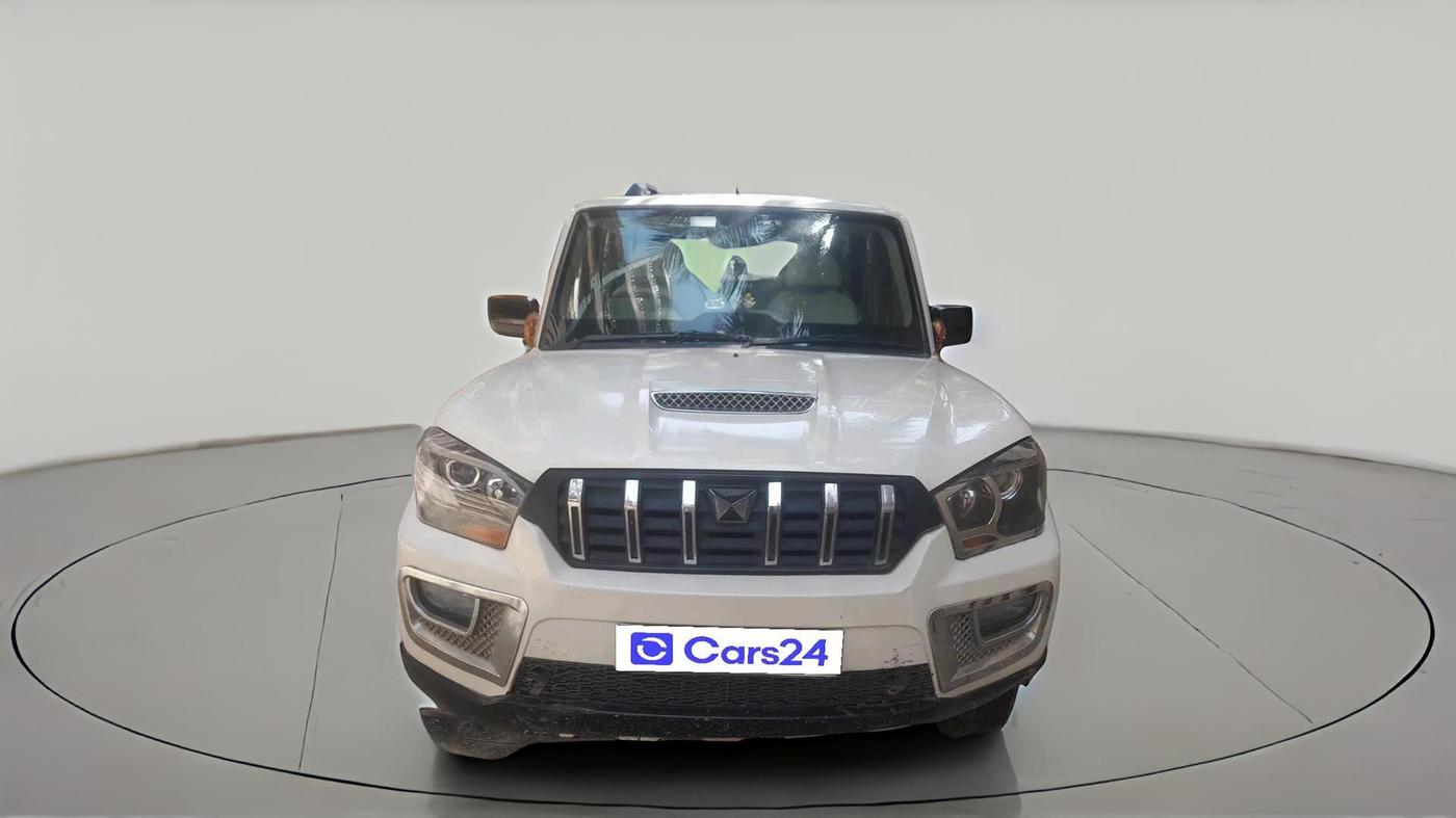 2017 Mahindra Scorpio S10, Diesel, Manual, 1,85,827 km, exterior