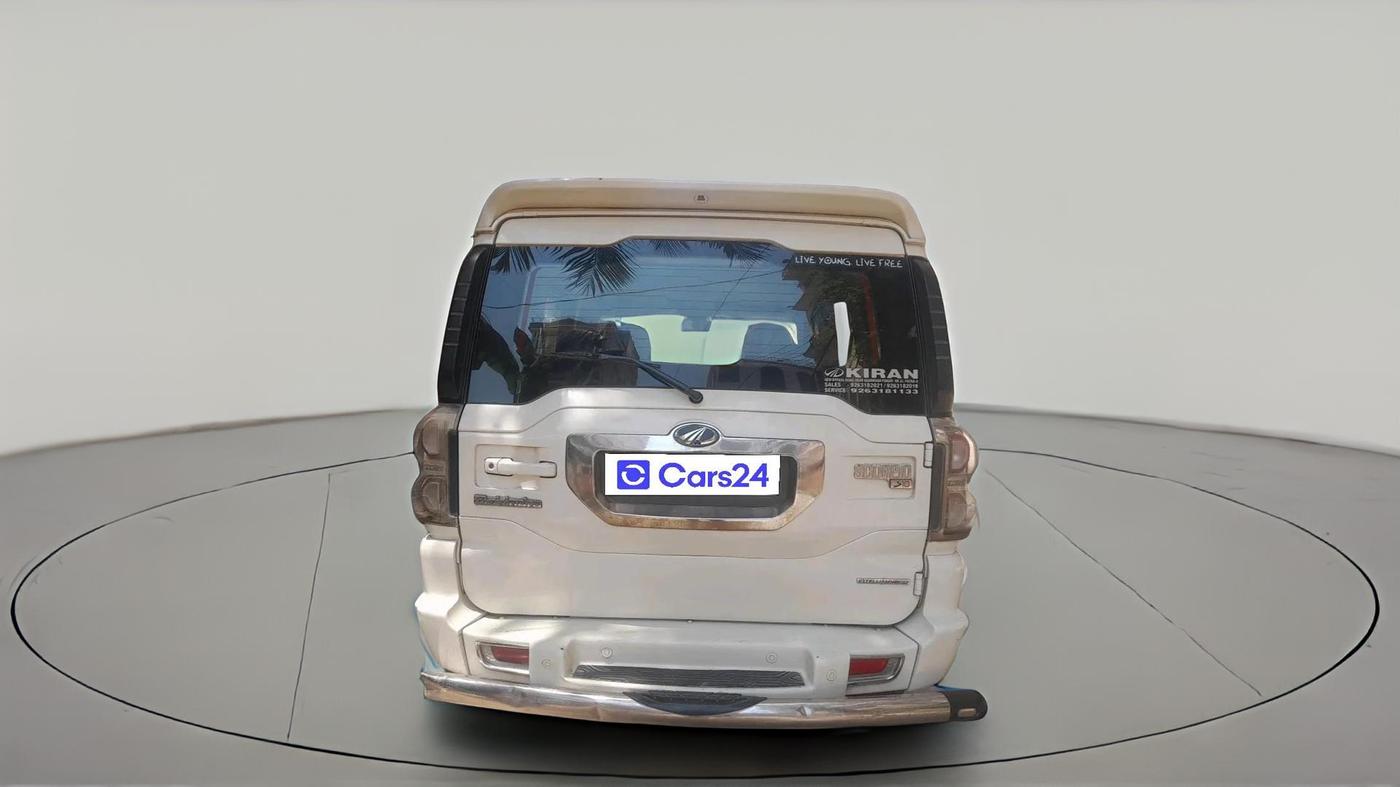 2017 Mahindra Scorpio S10, Diesel, Manual, 1,85,827 km, exterior