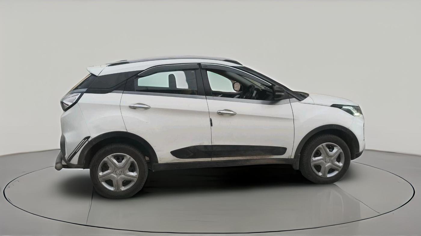 2021 Tata NEXON XMA SUNROOF PETROL, Petrol, Automatic, 63,255 km, exterior