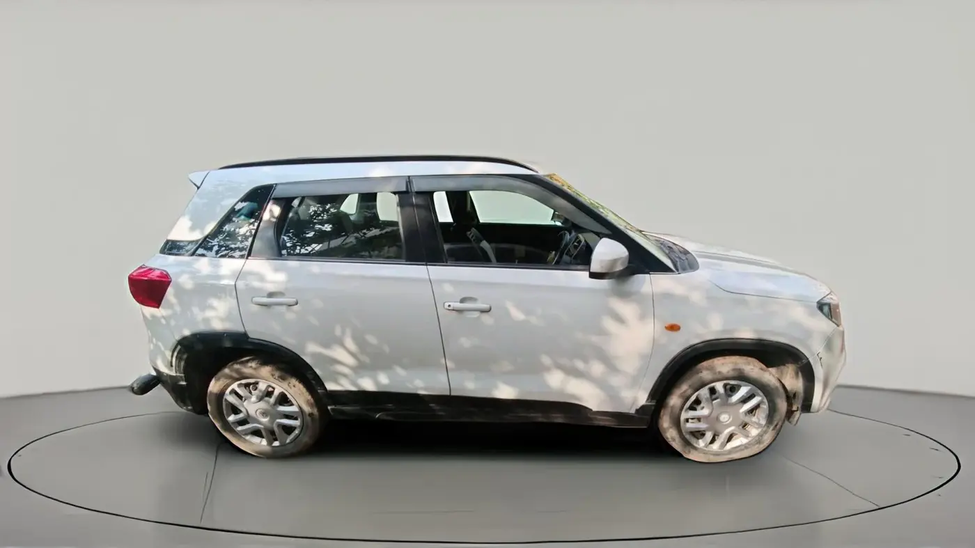 2017 Maruti Vitara Brezza VDI, Diesel, Manual, 1,94,835 km, exterior