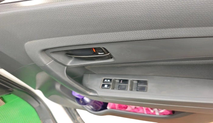 2017 Maruti Vitara Brezza VDI, Diesel, Manual, 1,94,835 km, interior