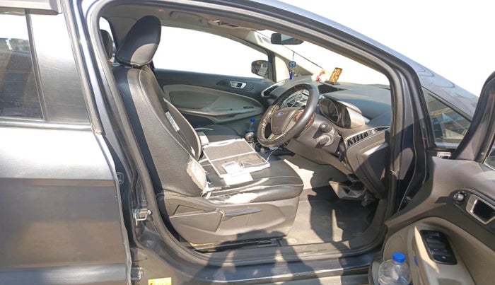 2014 Ford Ecosport TITANIUM 1.5L DIESEL, Diesel, Manual, 1,60,000 km, interior