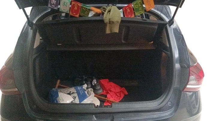 2023 Hyundai NEW I20 ASTA (O) 1.2 MT, Petrol, Manual, 41,617 km, exterior