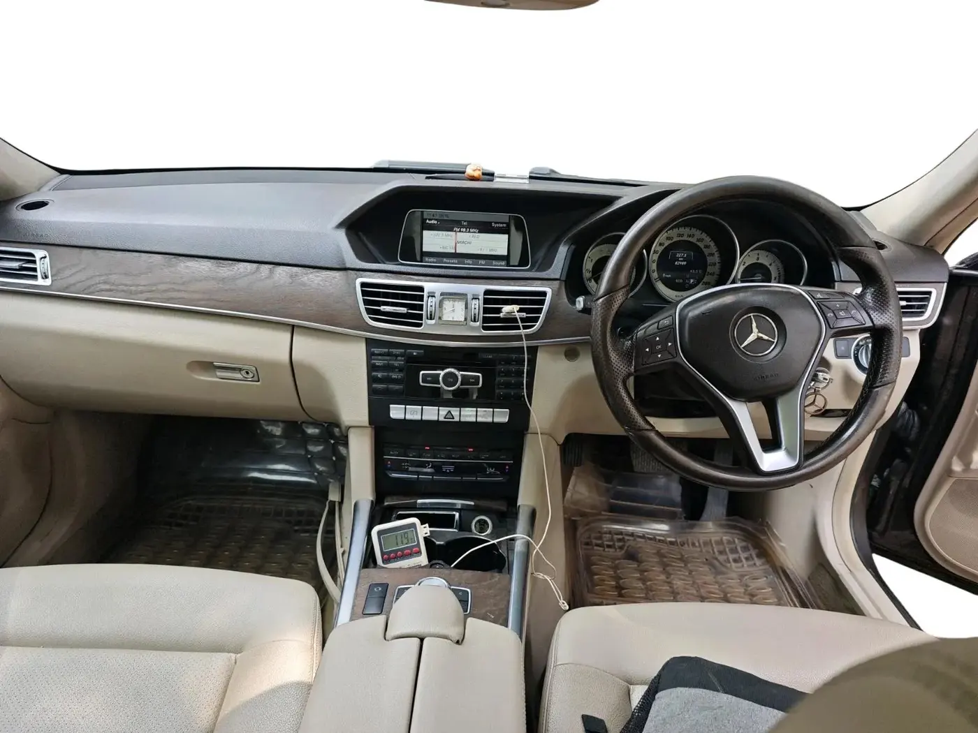 2014 Mercedes Benz E Class E 250 CDI AVANTGARDE, Diesel, Automatic, 82,989 km, interior