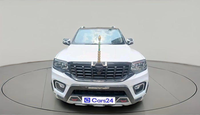 2025 Mahindra SCORPIO-N Z2 DIESEL MT 7 STR (E), Diesel, Manual, 51,227 km, exterior