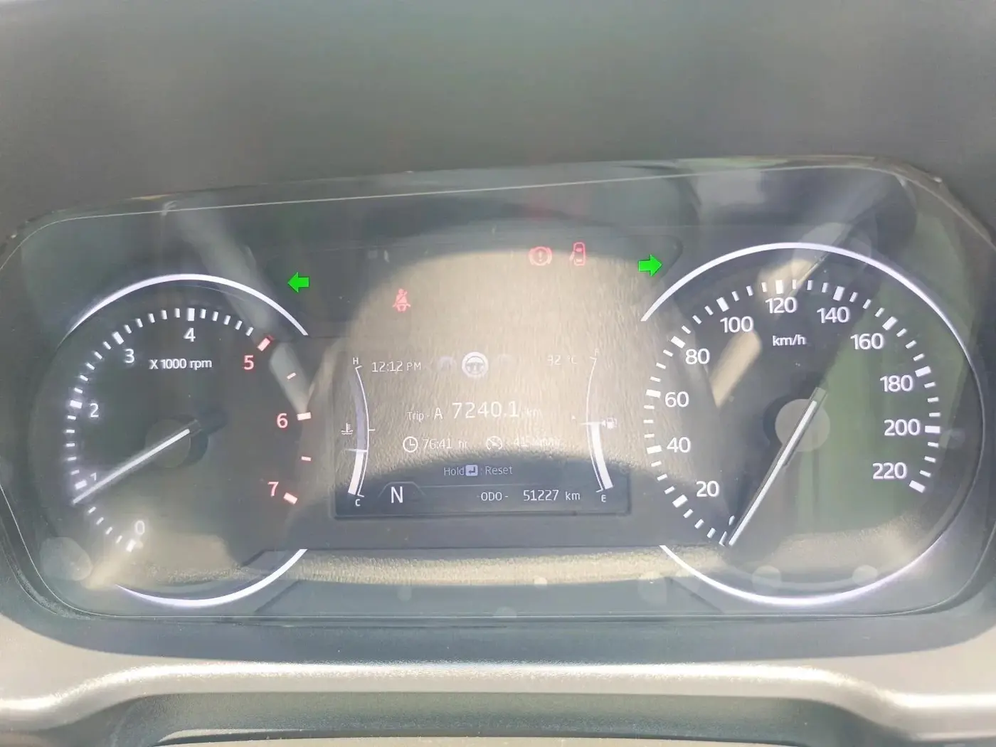 2025 Mahindra SCORPIO-N Z2 DIESEL MT 7 STR (E), Diesel, Manual, 51,227 km, interior