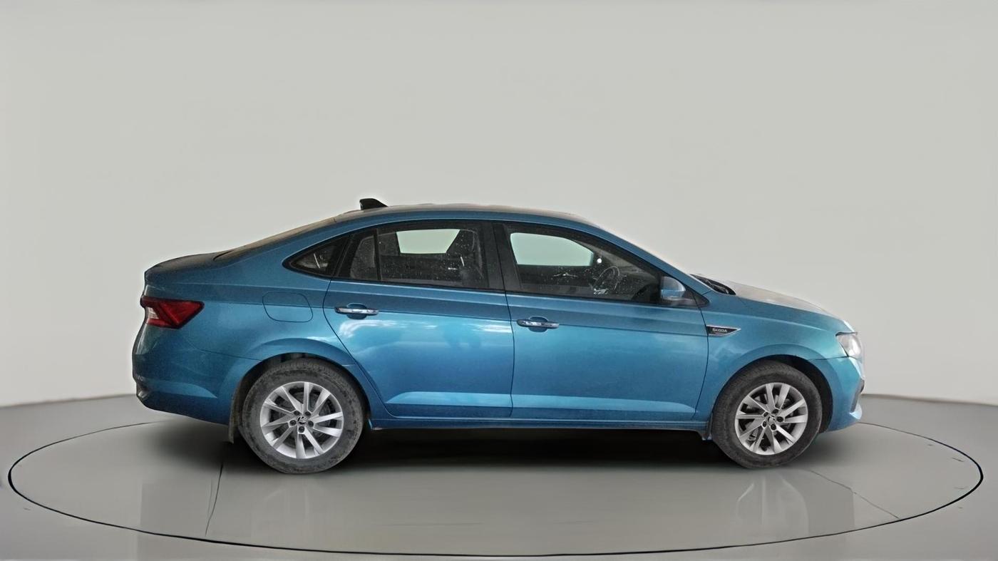 2022 Skoda SLAVIA AMBITION 1.0L TSI MT, Petrol, Manual, 22,650 km, exterior