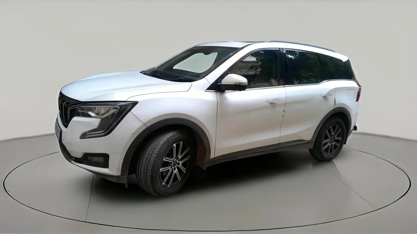 2021 Mahindra XUV700 AX 7 LUXURY P AT 7 STR, Petrol, Automatic, 79,089 km, exterior