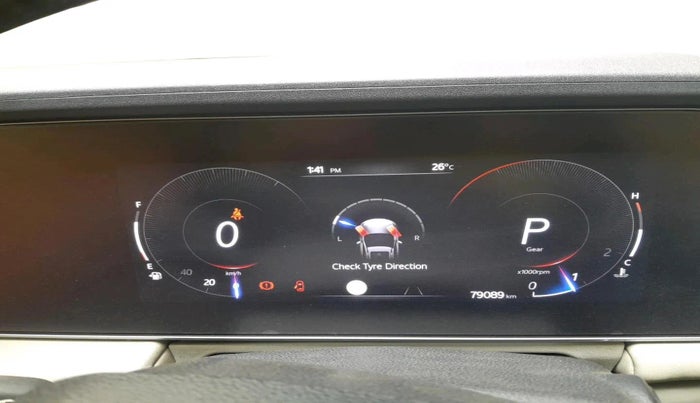 2021 Mahindra XUV700 AX 7 LUXURY P AT 7 STR, Petrol, Automatic, 79,089 km, interior