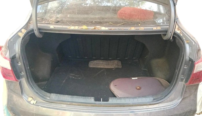 2017 Hyundai Xcent S 1.2, Petrol, Manual, 20,305 km, exterior