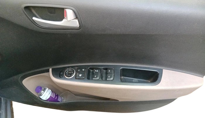 2017 Hyundai Xcent S 1.2, Petrol, Manual, 20,305 km, interior