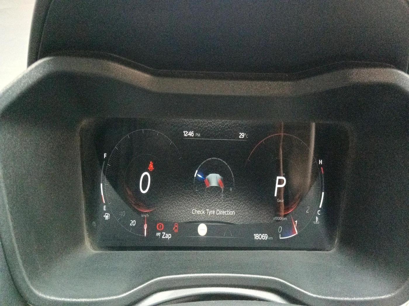 2024 Mahindra XUV 3XO AX7L 1.2 Petrol AT, Petrol, Automatic, 18,069 km, interior