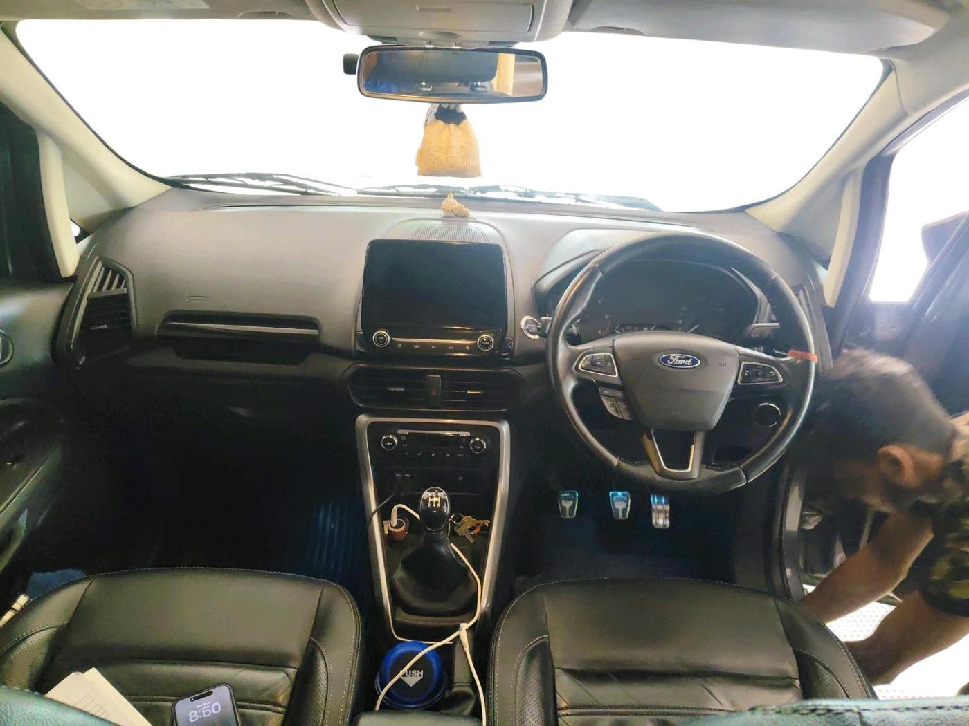 2018 Ford Ecosport TITANIUM + 1.5L DIESEL, Diesel, Manual, 91,664 km, interior