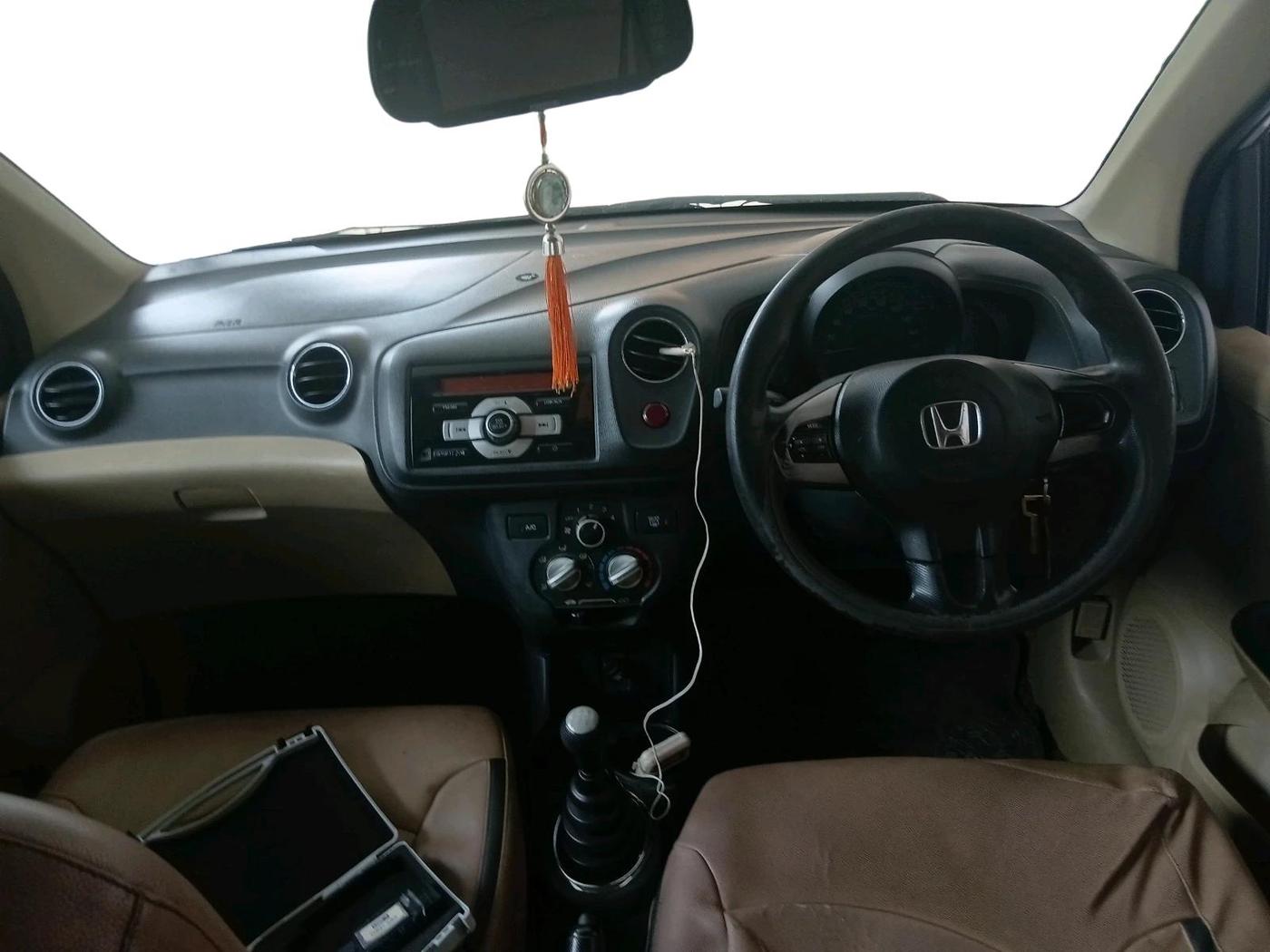 2015 Honda Amaze 1.5L I-DTEC SX, Diesel, Manual, 95,842 km, interior