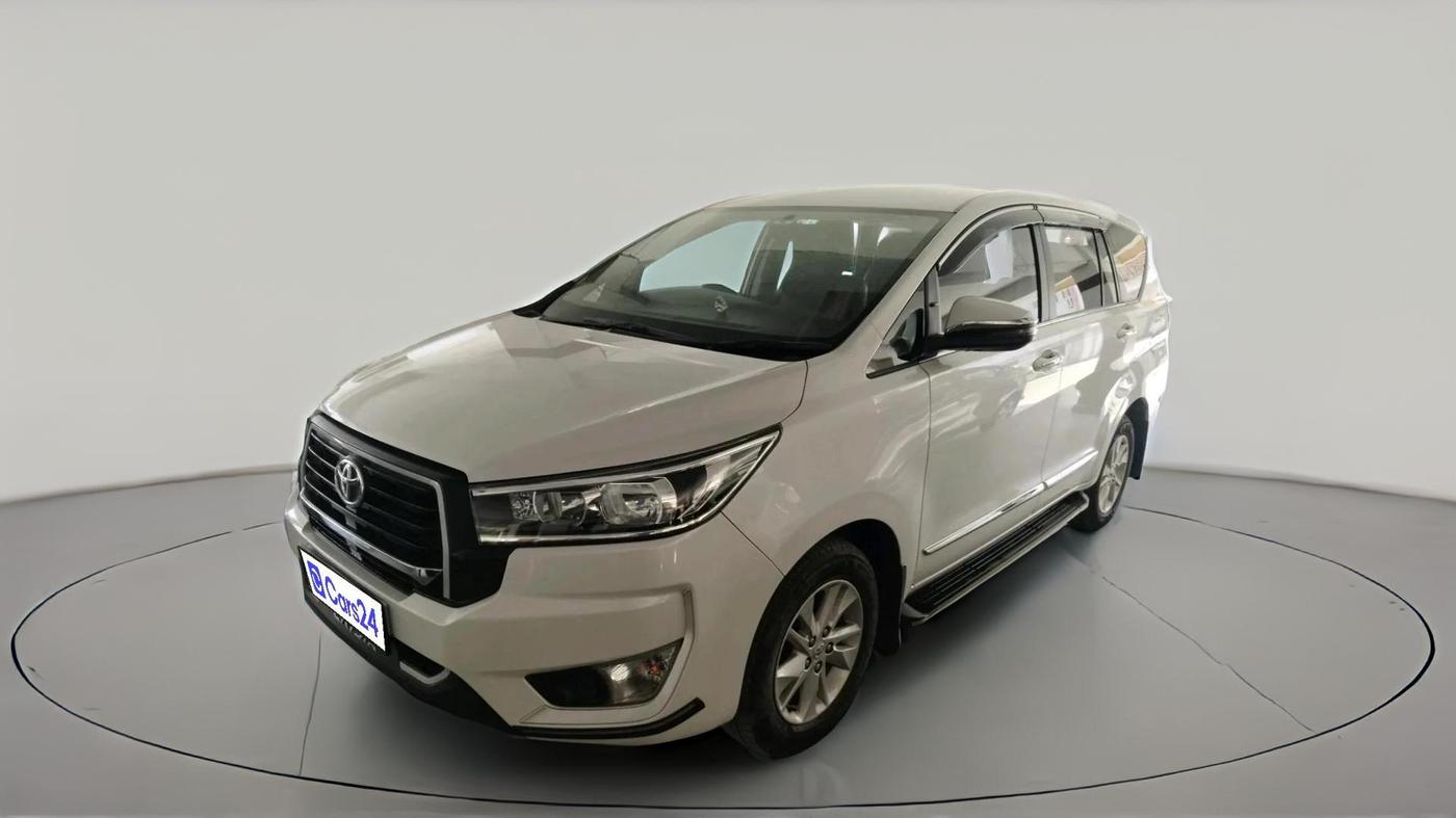 2023 Toyota Innova Crysta 2.4 GX 7STR, Diesel, Manual, 45,068 km, exterior