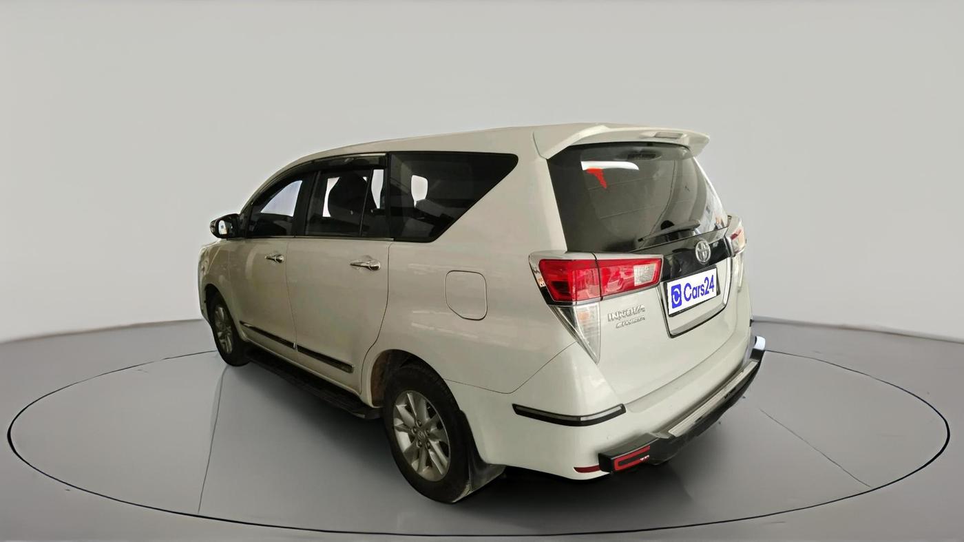 2023 Toyota Innova Crysta 2.4 GX 7STR, Diesel, Manual, 45,068 km, exterior
